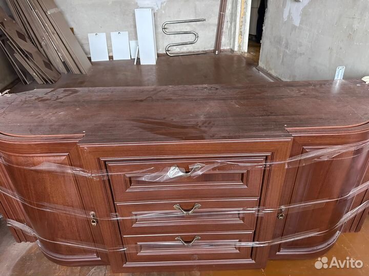 Стенка в гостиную