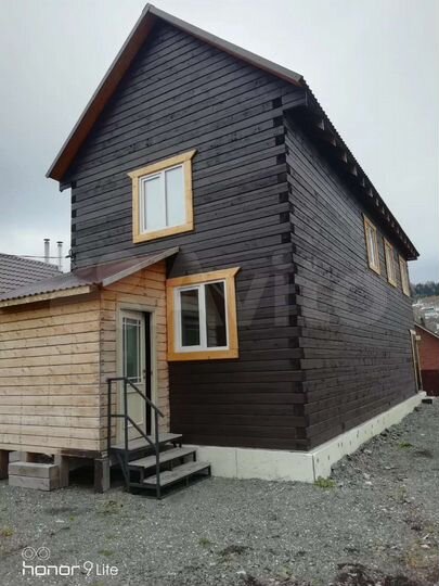 Коттедж 130 м² на участке 12 сот.