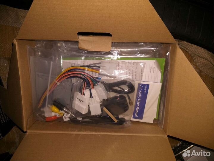 Магнитола на Андройде для Тойоты 2на 32Гб