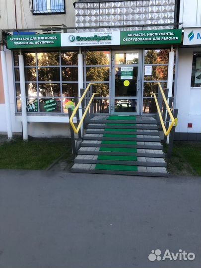 Ремонт сотовых телефонов iPhone (айфон) планшетов