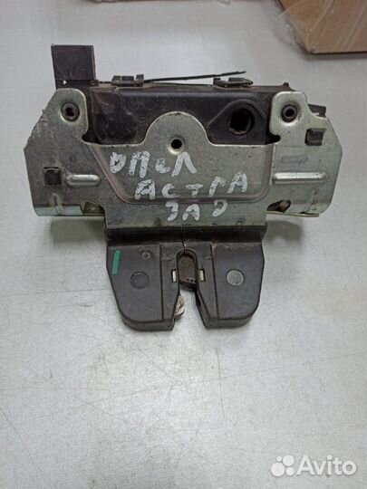 Замок багажника задний Opel Astra L35 A16LET 2004