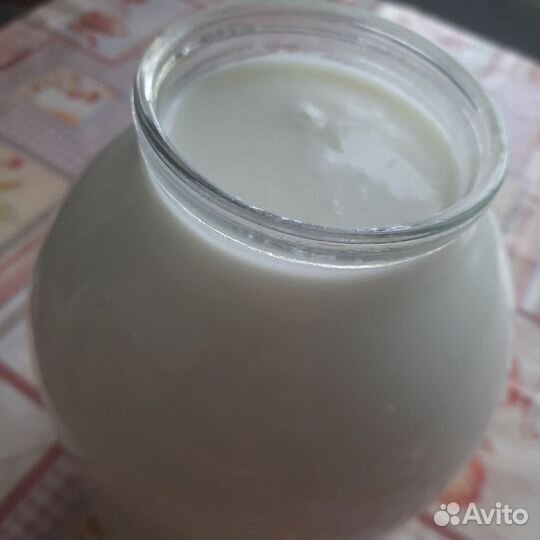 Молоко коровье домашнее