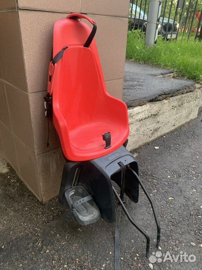 Велокресло bobike