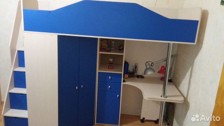 Уголок школьника с кроватью-чердак