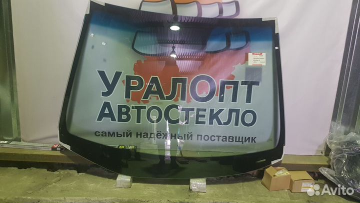 Лобовое стекло Kia Cerato (I)