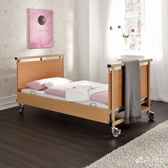 Кровать для лежачих с электроприводом ширина 120см