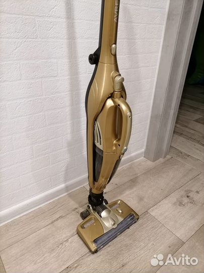 Беcпроводной вертикальный пылесос Avreology