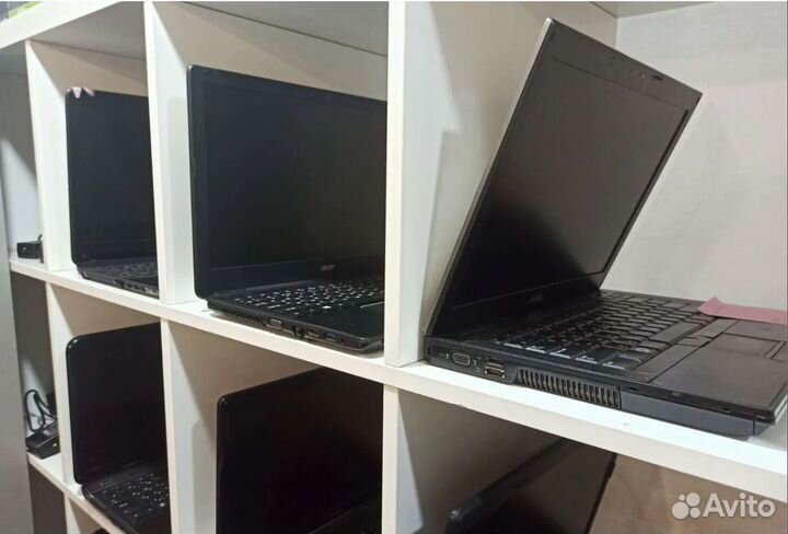 Ноутбуки продаются в связи с закрытием офиса