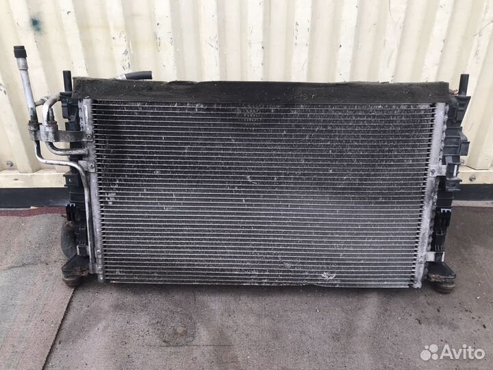 Комплект радиаторов Ford Focus 2 бензин дизель