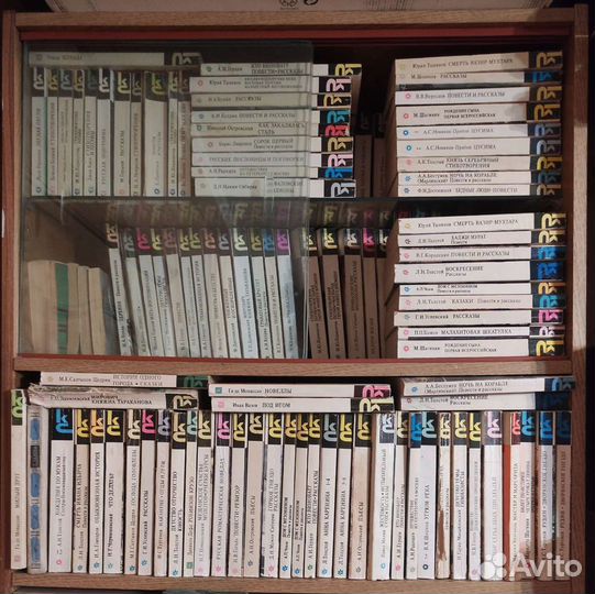 Продам книги