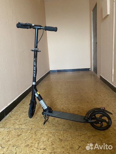 Складной самокат Roces 200