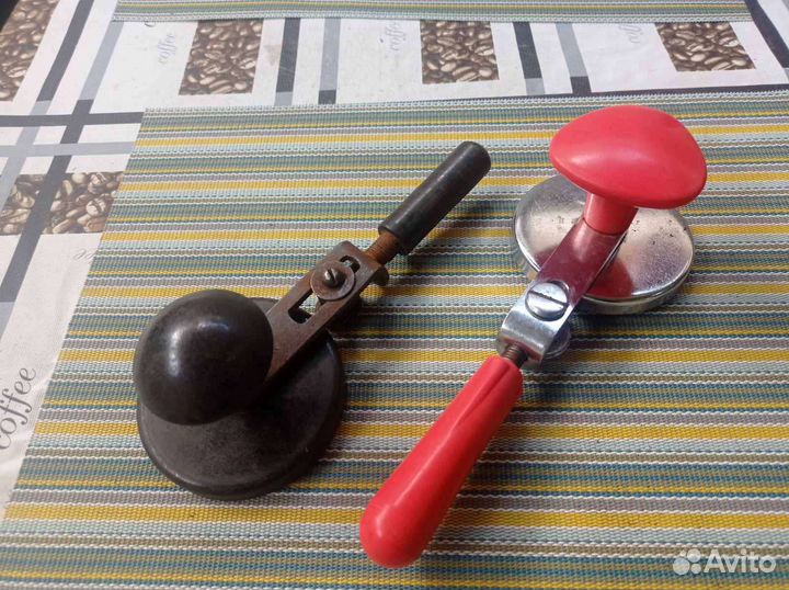 Закаточная машинка для жестяных банок