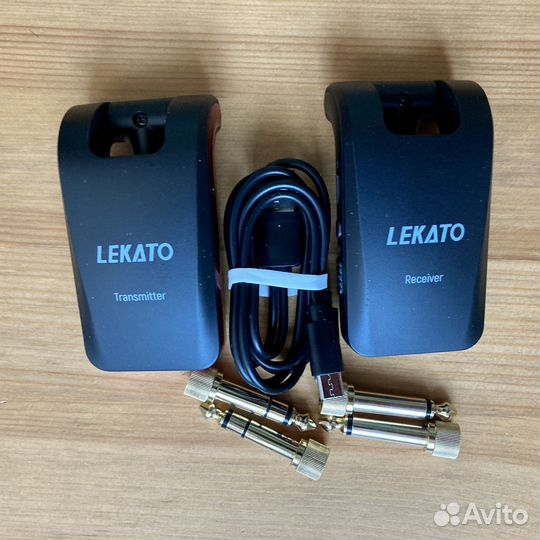 Радиосистема гитарная Lekato WS-60