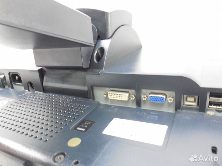 NEC MultiSync lcd1970gx.19