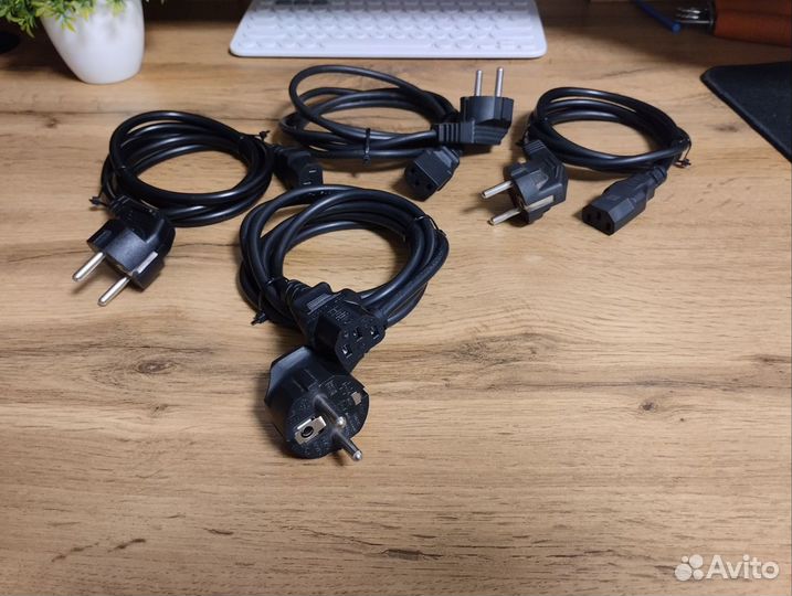 Кабеля питания, hdmi, VGA, переходники DVI