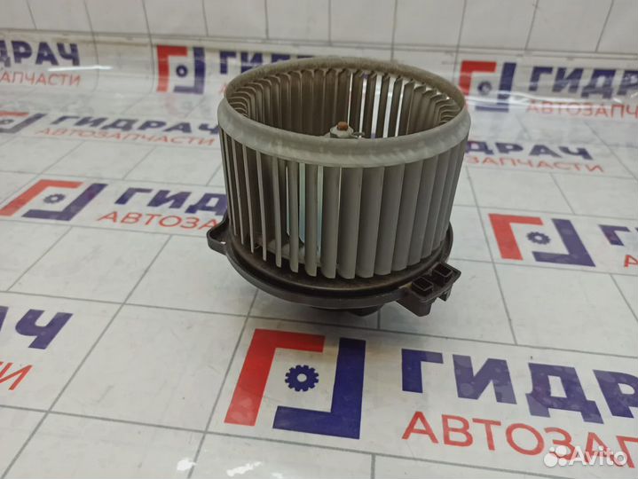 Моторчик отопителя Toyota Land Cruiser (J100) 87103-60220