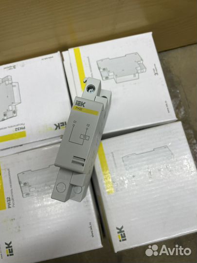 Расцепитель независимый рн32 110В IEK