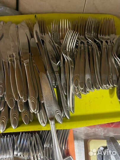 Набор столовых приборов