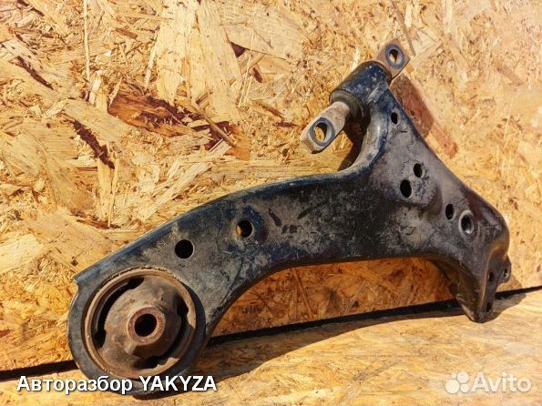 Рычаг с шаровой передний 2018- Toyota Rav4 V