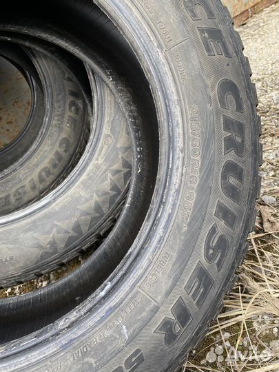 Bridgestone Ice Cruiser 5000 215/60 R16 95T