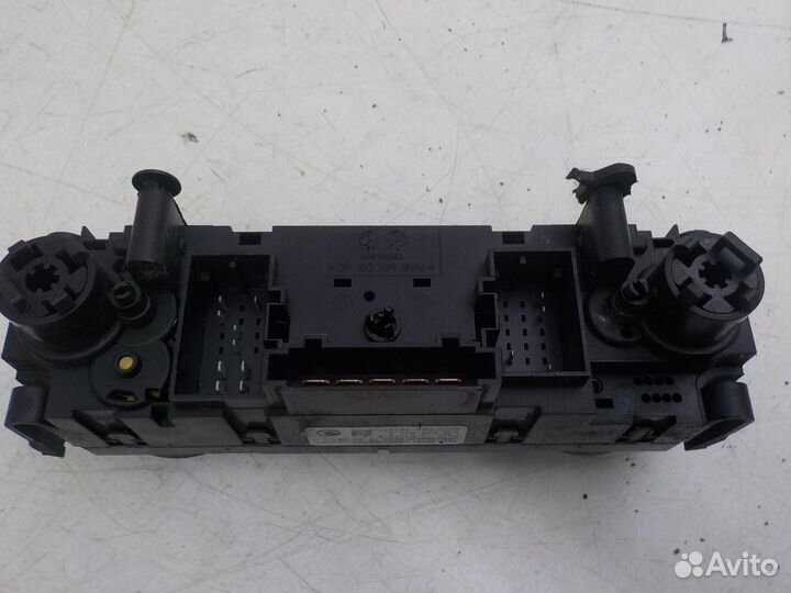 Блок управления климатом Skoda Rapid 2013