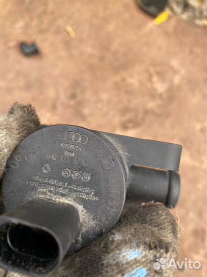 Клапан системы охлаждения Skoda Octavia 3 A7 1.8