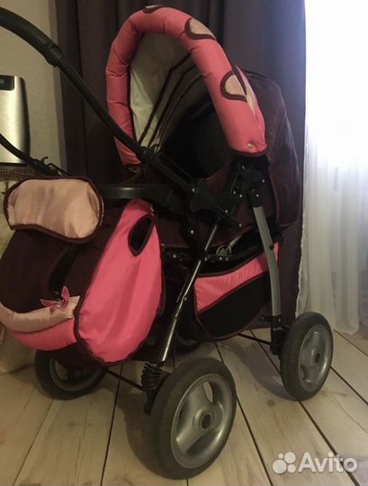 Прогулочная коляска