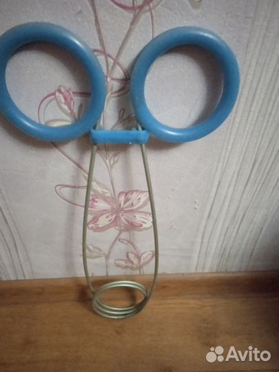 Тренажер на мышц груди