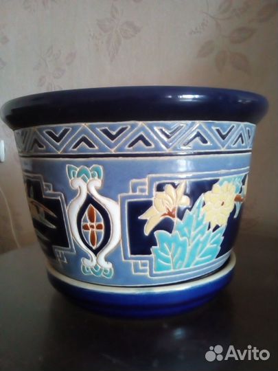 Горшок цветочный