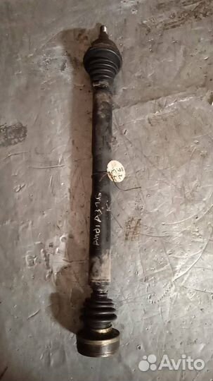 Полуось передняя правая Volkswagen Passat B5 8L1