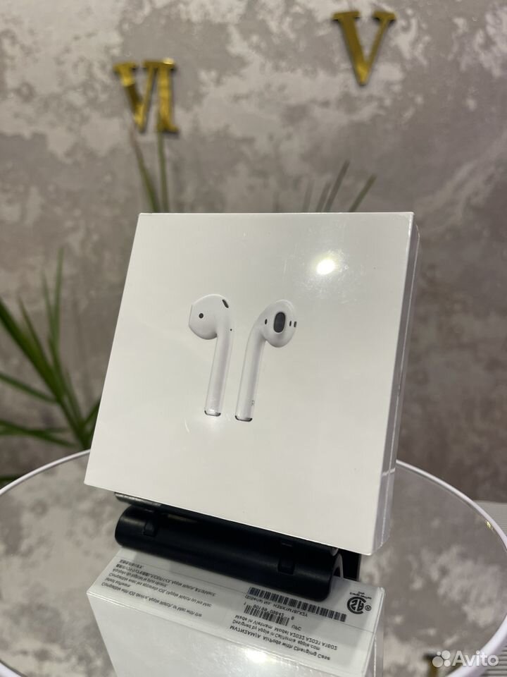 Apple AirPods 2