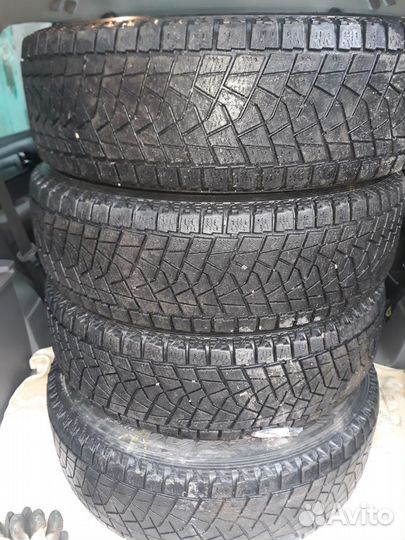 Bridgestone Blizzak DM-Z3 225/70 R17 108Q