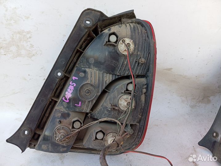 Фонарь задний Kia Carens 1 FC