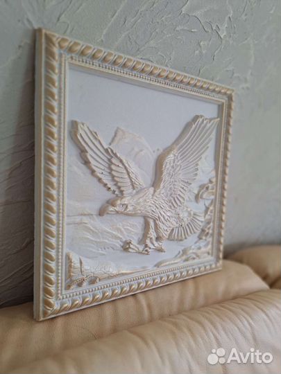 Декоративное панно на стену