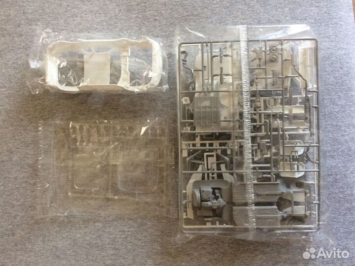 Модель Revell Porsche 944 turbo №07363