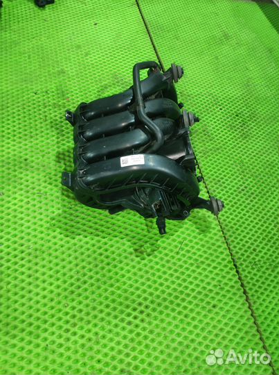 Коллектор впускной Skoda Rapid