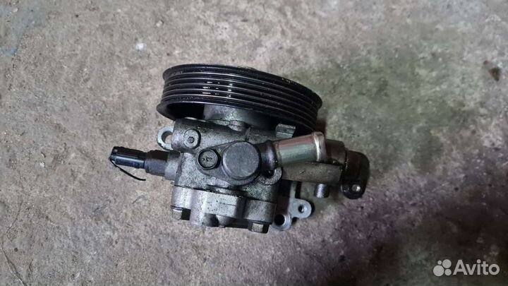 Гидроусилитель руля Mazda MPV/Tribute