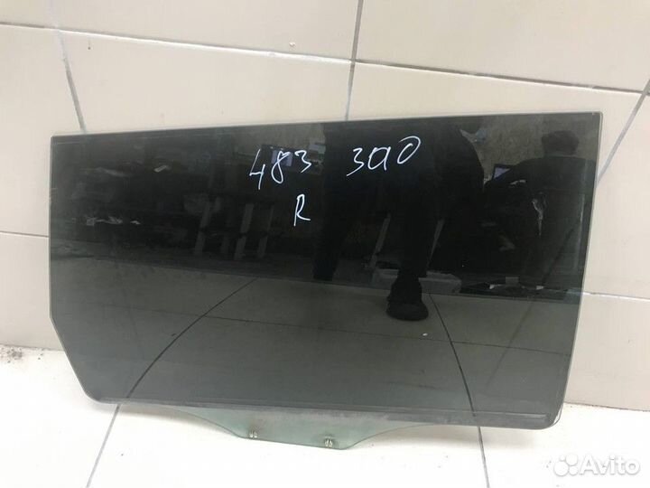 Стекло двери задней правой Mitsubishi Space Star