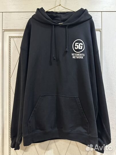 Vetements 5G Logo Hoodie