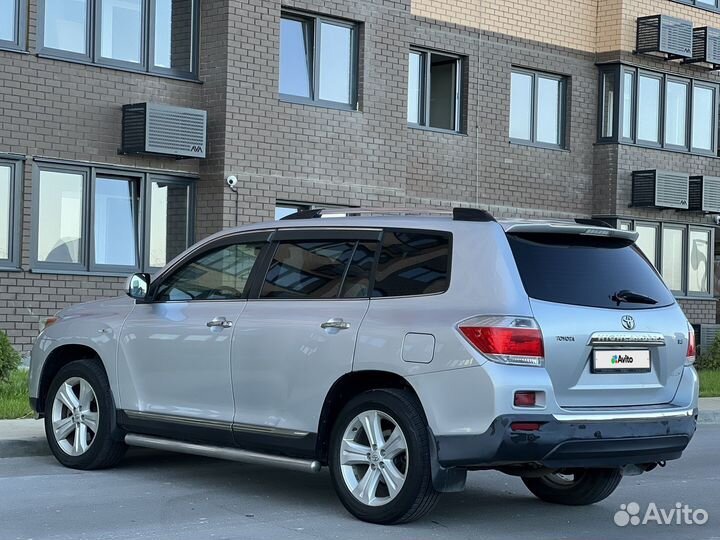 Toyota Highlander 3.5 AT, 2011, 176 240 км