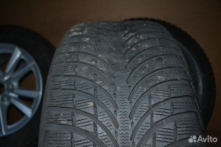 Диски BMW R18 с всесезонными шинами 255 55 18