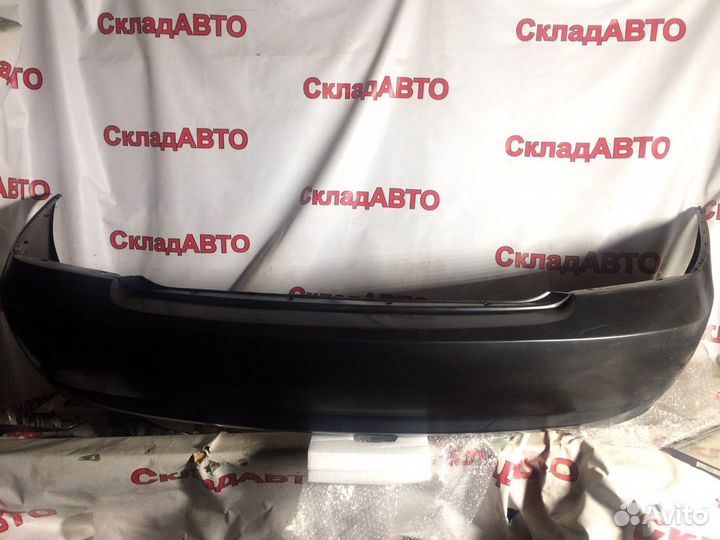 Elantra 03-06 4D задний бампер без молдингов