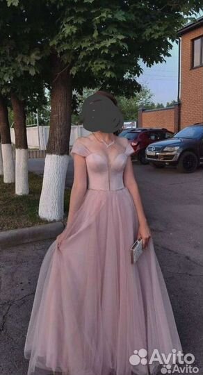 Платье вечернее 44 б/у