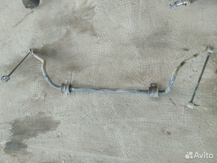 Стабилизатор передний Mazda 3 BK седан