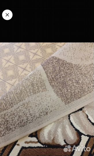 Ковер напольный