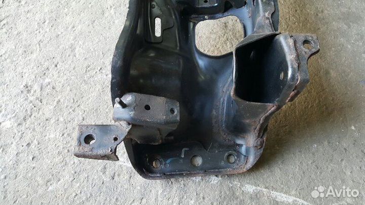 Балка передняя Subaru Forester SG5 EJ205 04