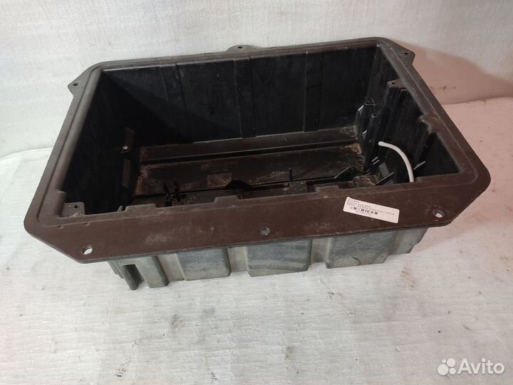 Короб акб bmw x5 e53