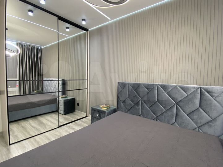 2-к. квартира, 61 м², 3/18 эт.