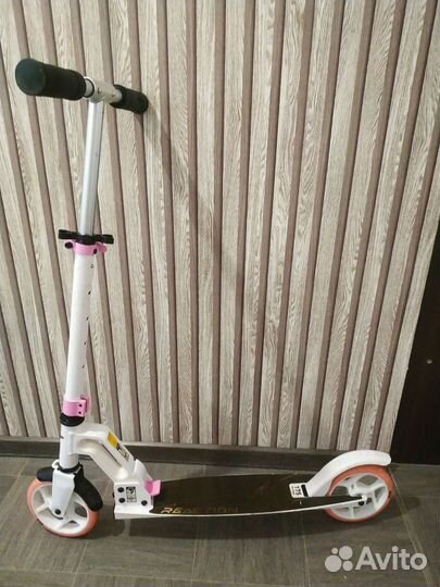 Самокат reaction 175 розовый