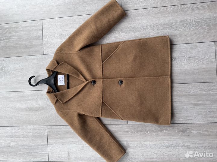Пальто для девочки zara 116
